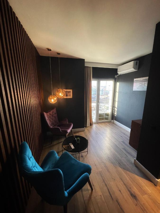 Blue Capital Apartments 1 Пристина Екстериор снимка