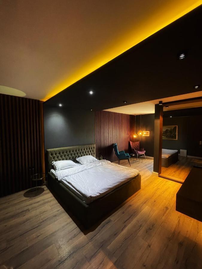Blue Capital Apartments 1 Пристина Екстериор снимка